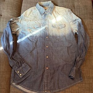 Men's Casual Denim Button Down Shirt